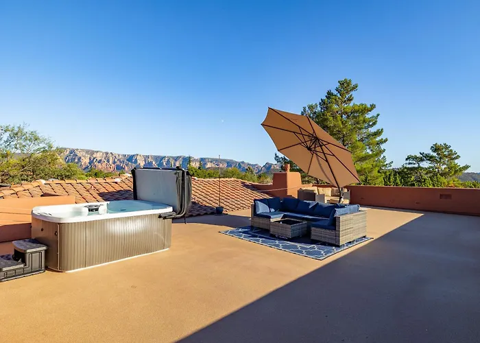 Rooftop Hot Tub Epic Red Rock Views Sedona